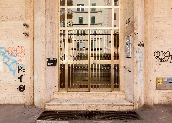 Апартаменты Karolina's Home, 2-bdr At Vatican