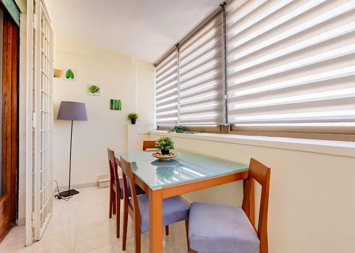 Karolina's Home, 2-bdr At Vatican * Рим