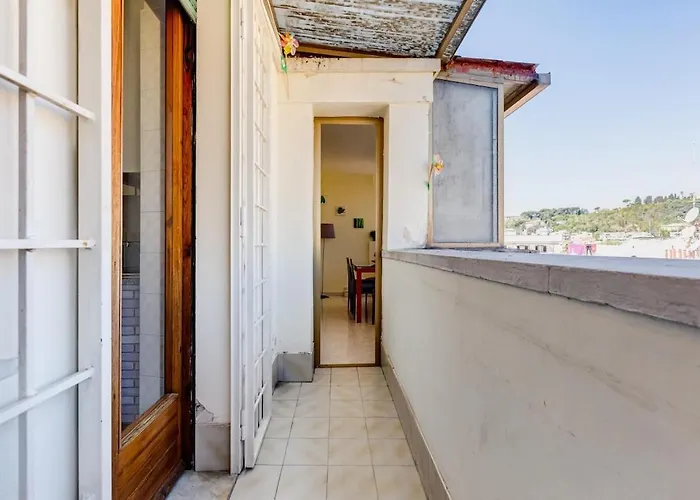 Апартаменты Karolina's Home, 2-bdr At Vatican