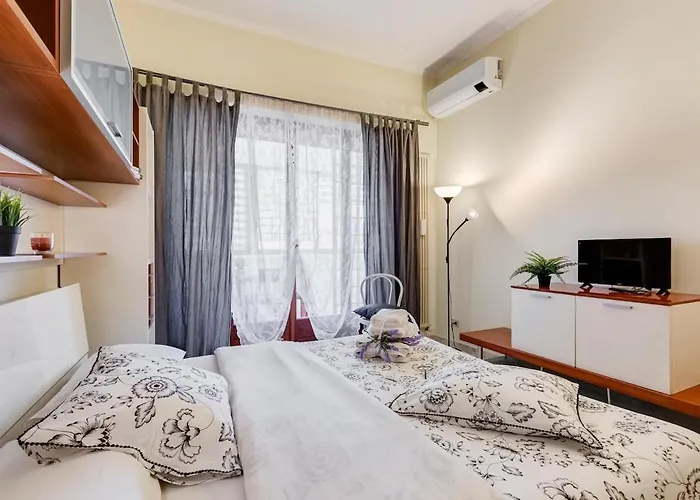 Апартаменты Karolina's Home, 2-bdr At Vatican