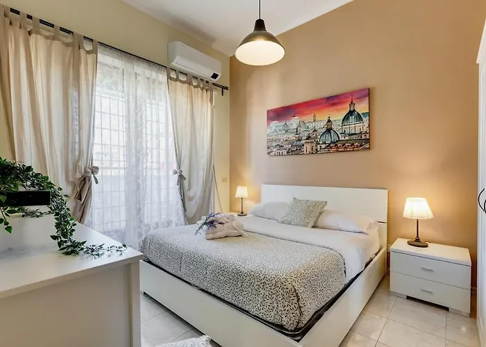 Апартаменты Karolina's Home, 2-bdr At Vatican *